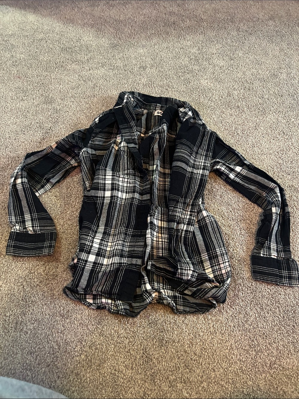 SO Black & White Plaid Button-Down Shirt